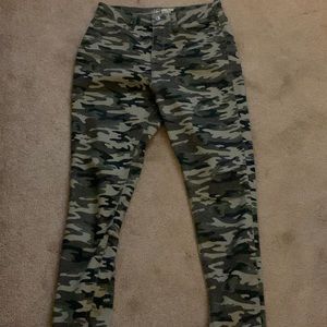 Camp, High Rise ,Skinny Jeans